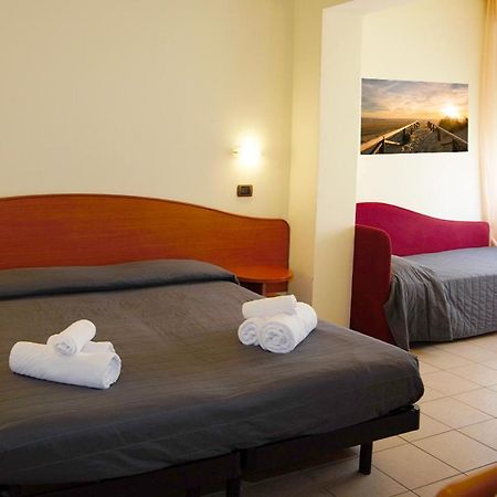 Hotel Villa Maria 체제나티코 외부 사진