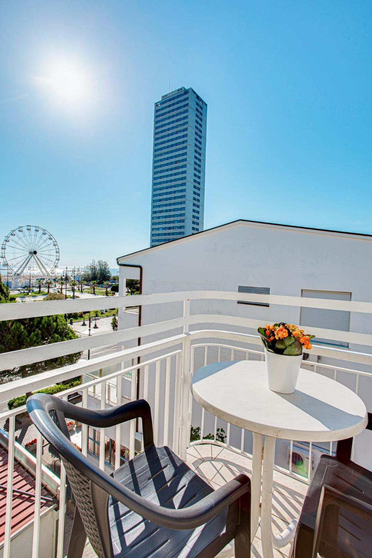 Hotel Villa Maria 체제나티코 외부 사진